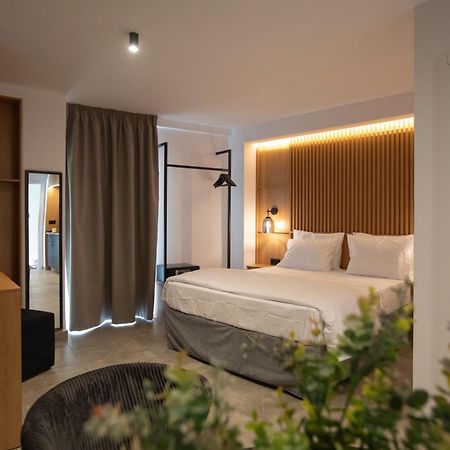 Griffin Suites Iraklion Buitenkant foto