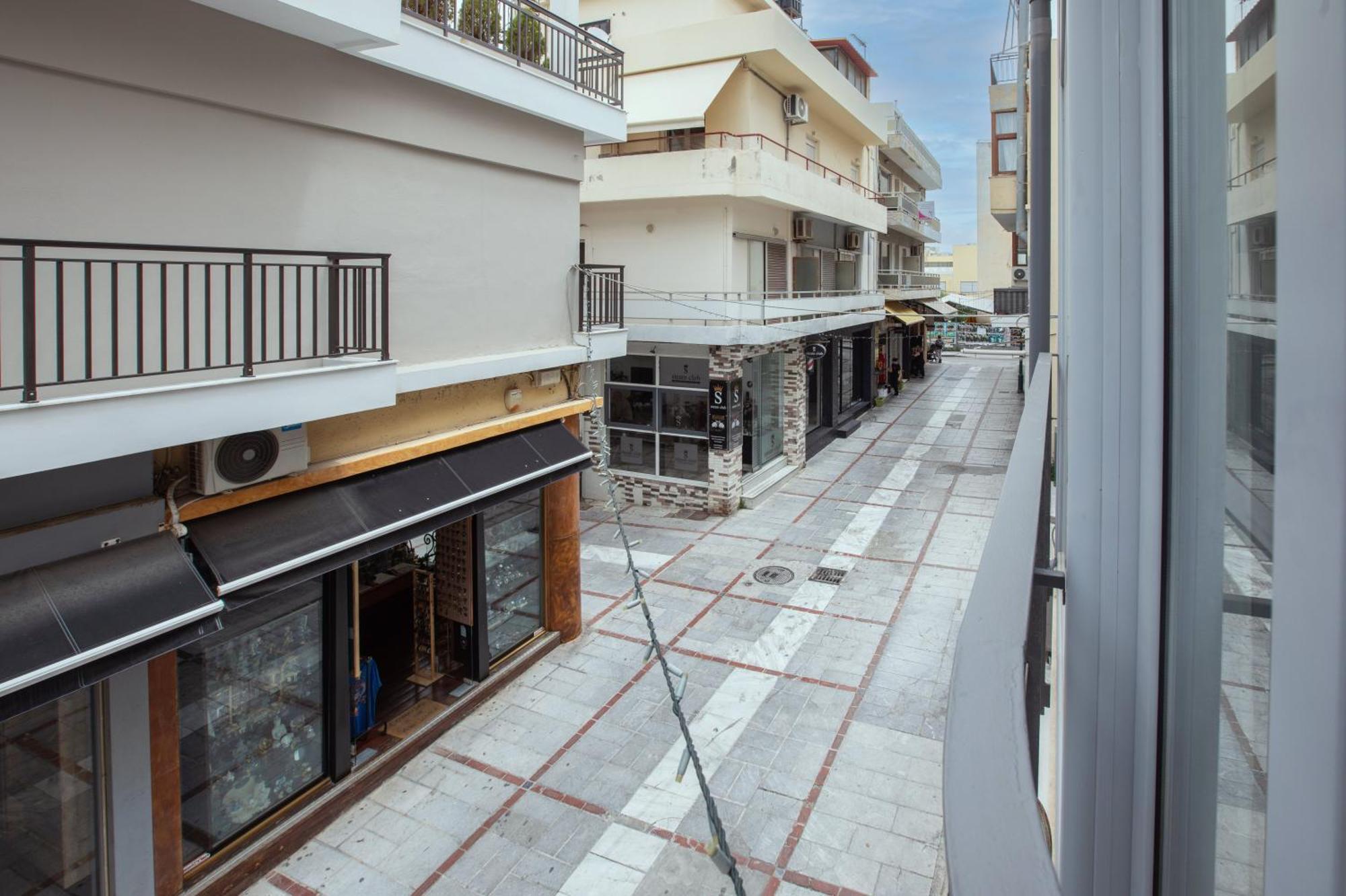 Griffin Suites Iraklion Buitenkant foto