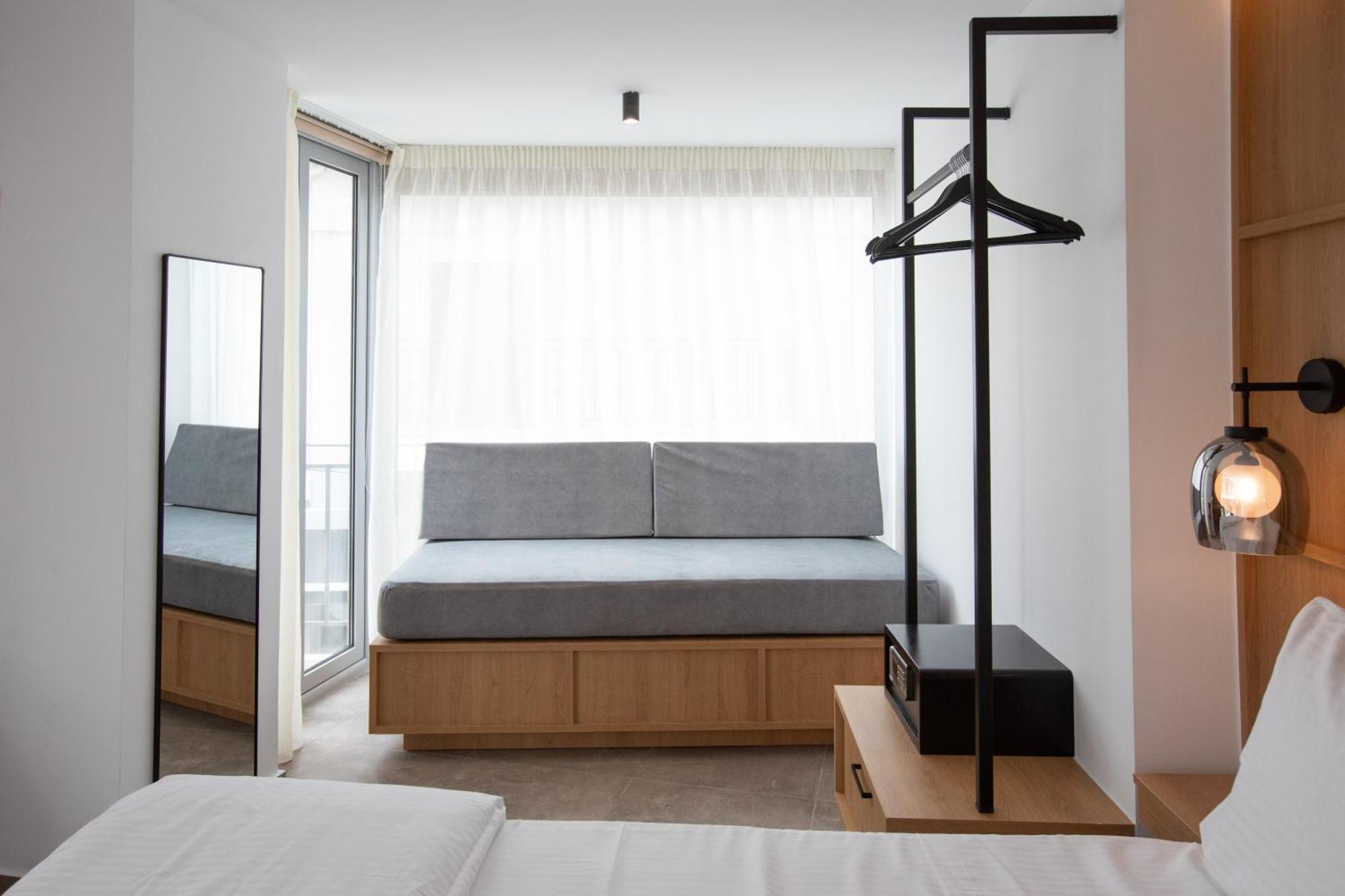 Griffin Suites Iraklion Buitenkant foto