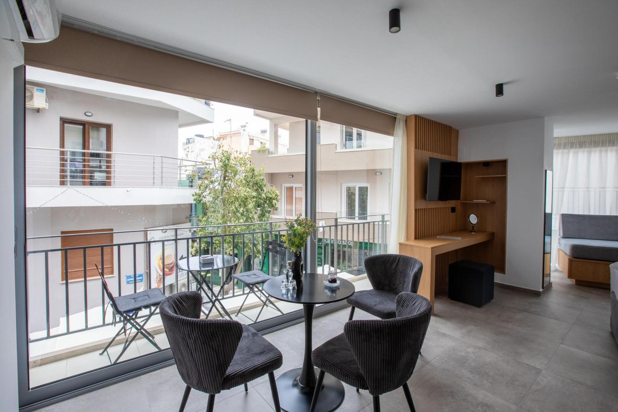 Griffin Suites Iraklion Buitenkant foto